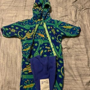 Patagonia fleece baby bunting suit. Large 16-20lbs